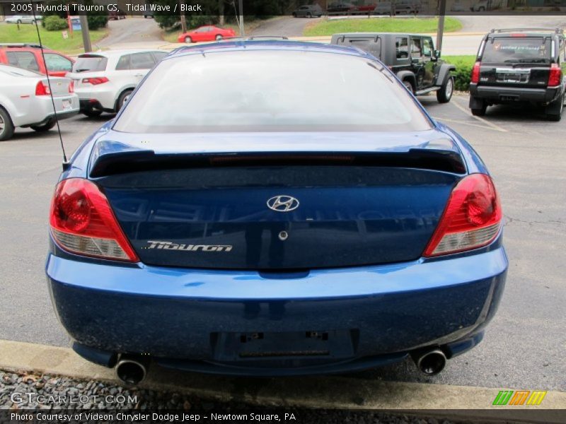 Tidal Wave / Black 2005 Hyundai Tiburon GS