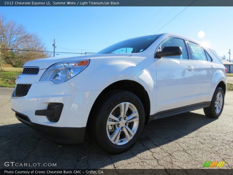 Summit White / Light Titanium/Jet Black 2013 Chevrolet Equinox LS