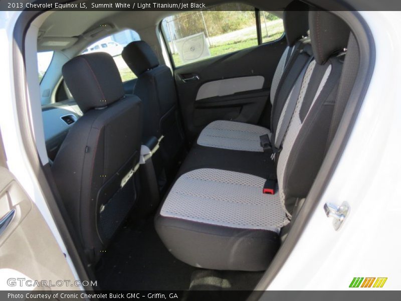 Summit White / Light Titanium/Jet Black 2013 Chevrolet Equinox LS