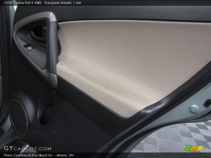 Everglade Metallic / Ash 2006 Toyota RAV4 4WD