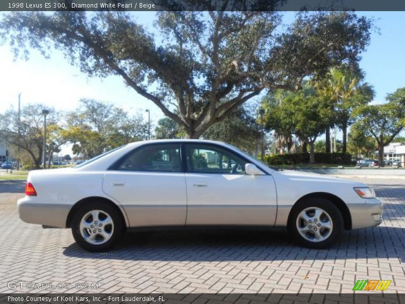 Diamond White Pearl / Beige 1998 Lexus ES 300