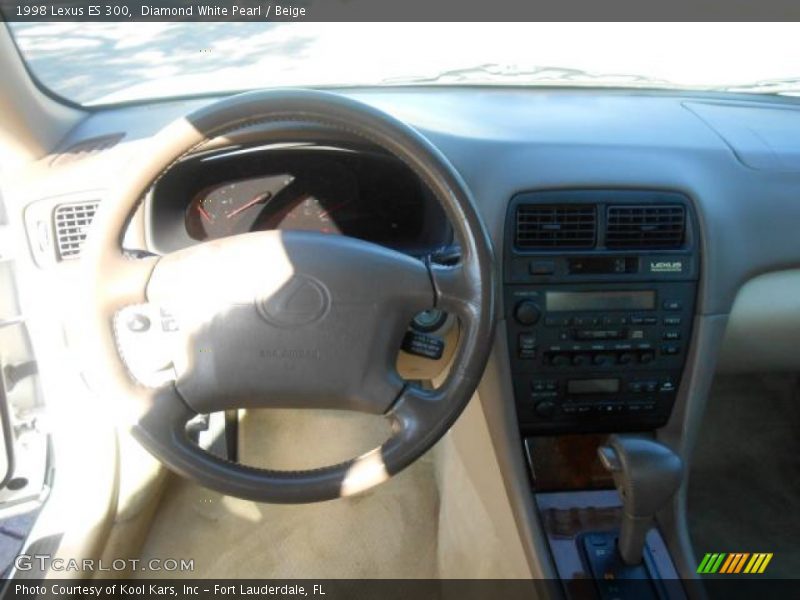 Diamond White Pearl / Beige 1998 Lexus ES 300
