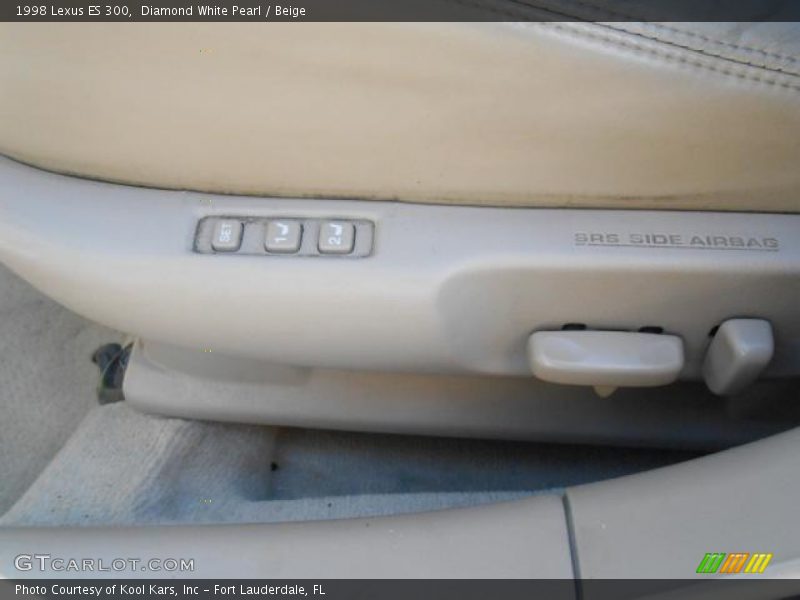 Diamond White Pearl / Beige 1998 Lexus ES 300