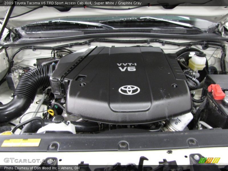 Super White / Graphite Gray 2009 Toyota Tacoma V6 TRD Sport Access Cab 4x4