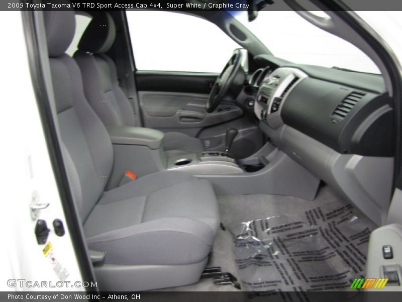 Super White / Graphite Gray 2009 Toyota Tacoma V6 TRD Sport Access Cab 4x4