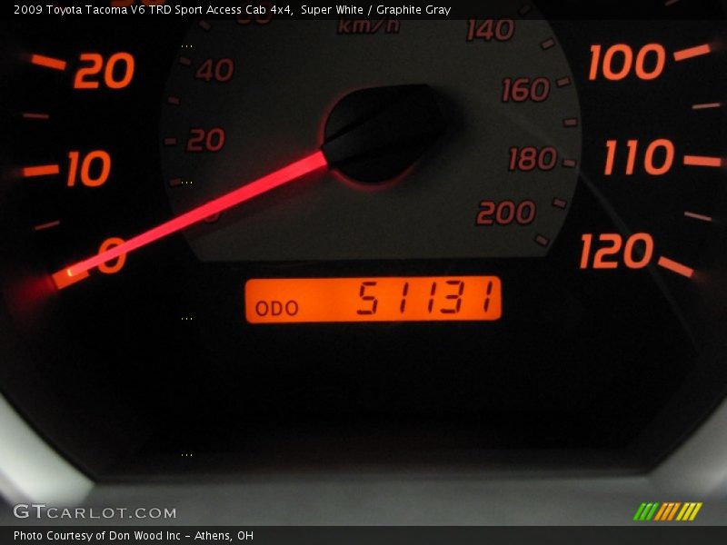 Super White / Graphite Gray 2009 Toyota Tacoma V6 TRD Sport Access Cab 4x4