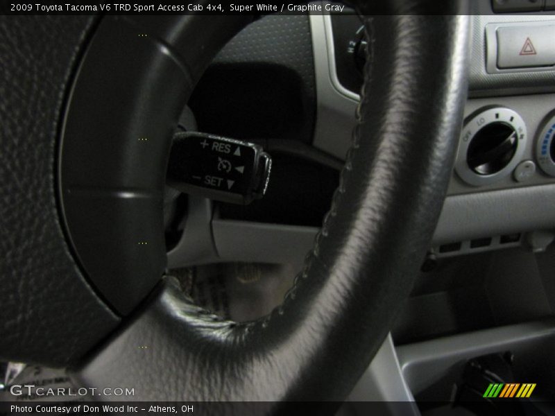 Super White / Graphite Gray 2009 Toyota Tacoma V6 TRD Sport Access Cab 4x4