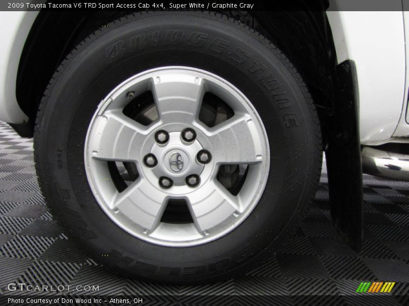 Super White / Graphite Gray 2009 Toyota Tacoma V6 TRD Sport Access Cab 4x4