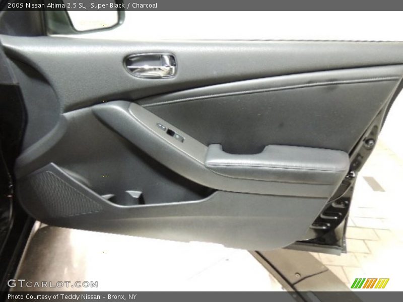 Super Black / Charcoal 2009 Nissan Altima 2.5 SL