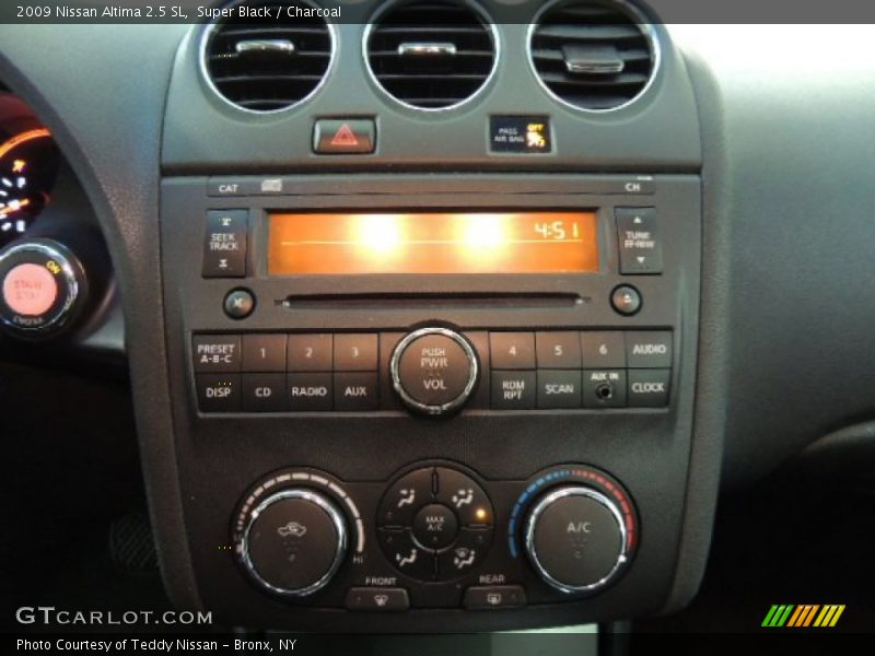 Super Black / Charcoal 2009 Nissan Altima 2.5 SL