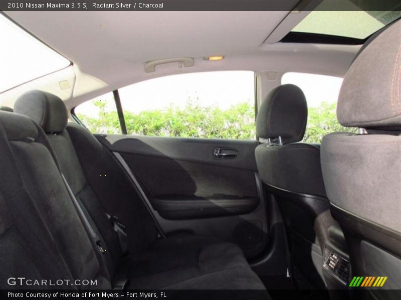 Radiant Silver / Charcoal 2010 Nissan Maxima 3.5 S