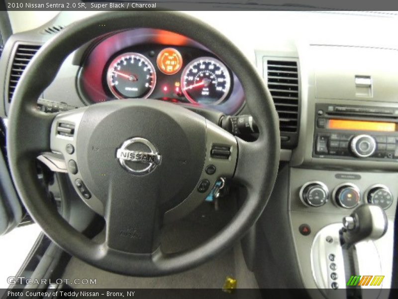 Super Black / Charcoal 2010 Nissan Sentra 2.0 SR