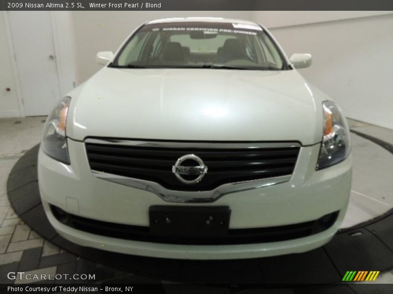 Winter Frost Pearl / Blond 2009 Nissan Altima 2.5 SL