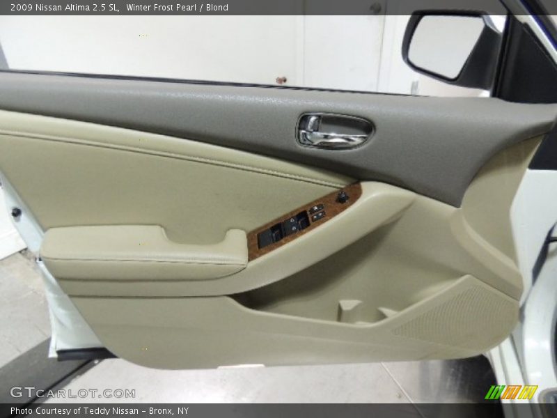 Winter Frost Pearl / Blond 2009 Nissan Altima 2.5 SL