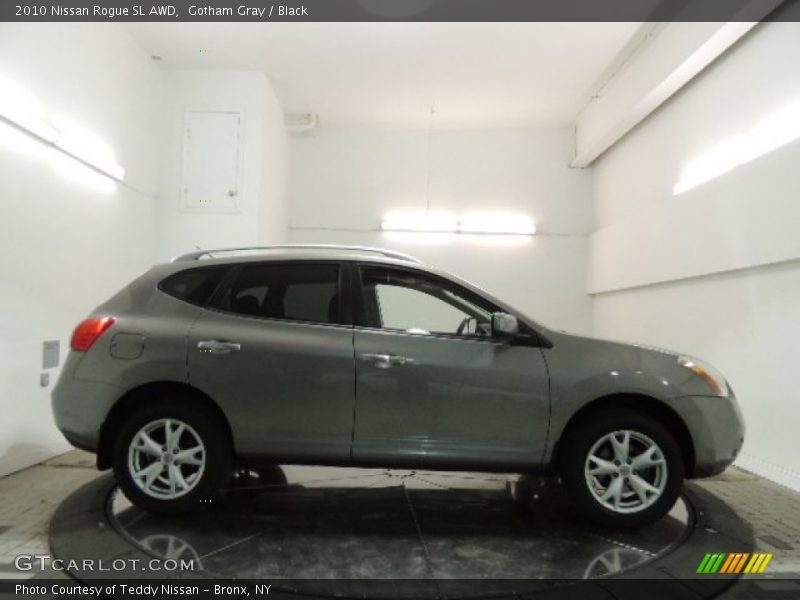 Gotham Gray / Black 2010 Nissan Rogue SL AWD