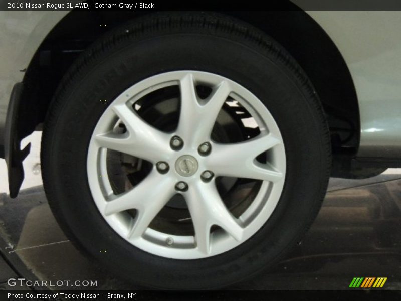 Gotham Gray / Black 2010 Nissan Rogue SL AWD