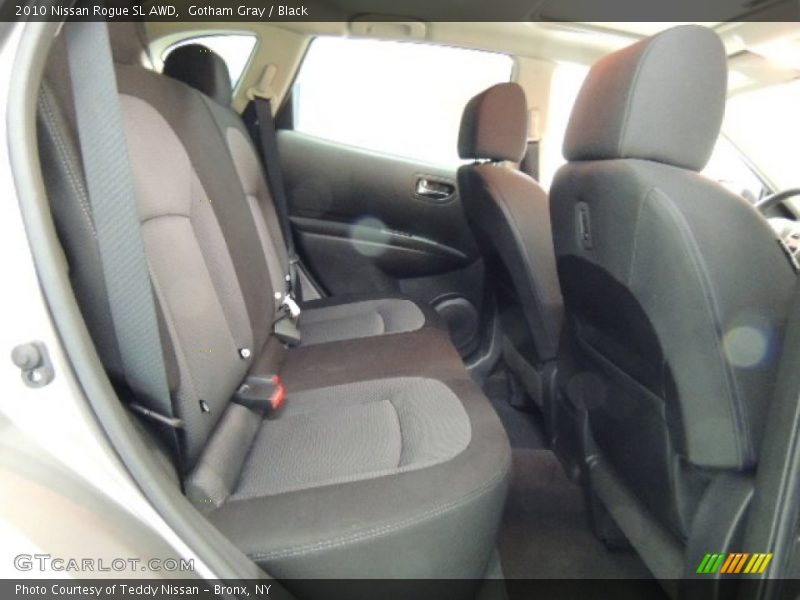 Gotham Gray / Black 2010 Nissan Rogue SL AWD