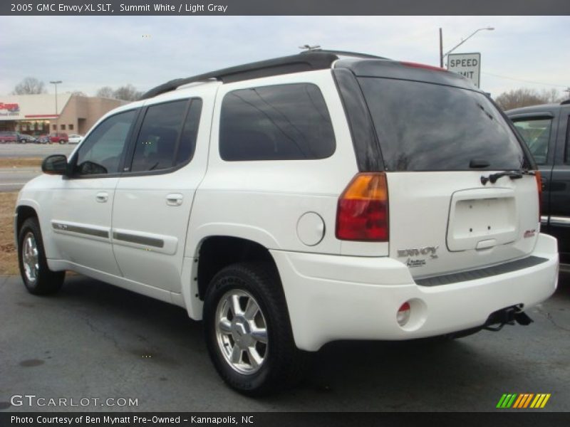 Summit White / Light Gray 2005 GMC Envoy XL SLT