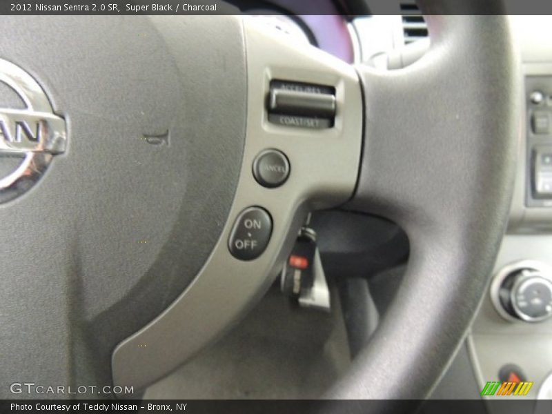 Super Black / Charcoal 2012 Nissan Sentra 2.0 SR