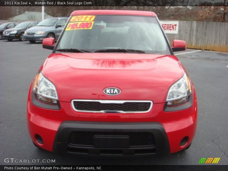 Molten Red / Black Soul Logo Cloth 2011 Kia Soul +