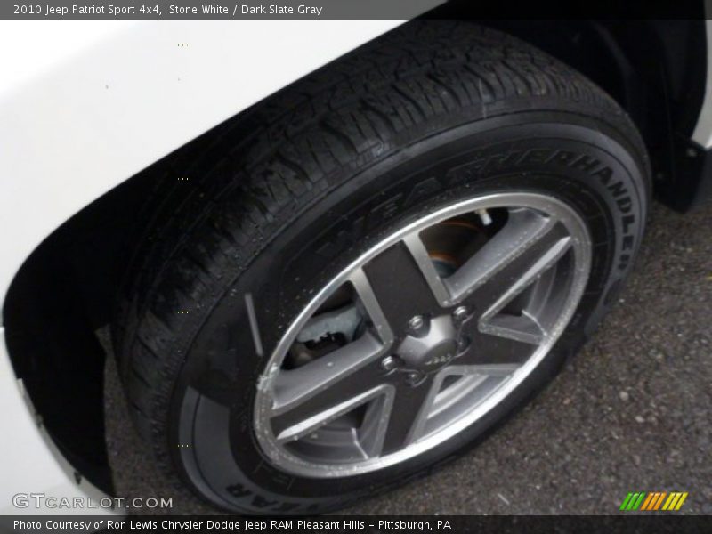 Stone White / Dark Slate Gray 2010 Jeep Patriot Sport 4x4