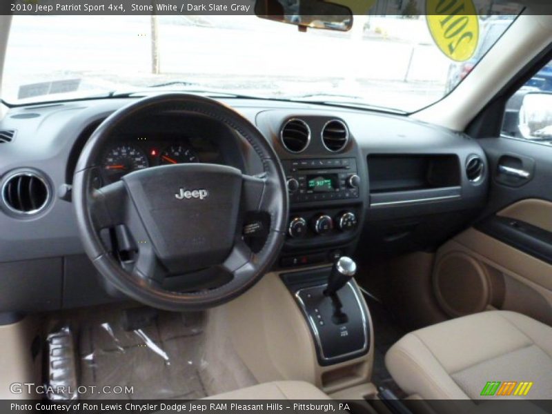 Stone White / Dark Slate Gray 2010 Jeep Patriot Sport 4x4