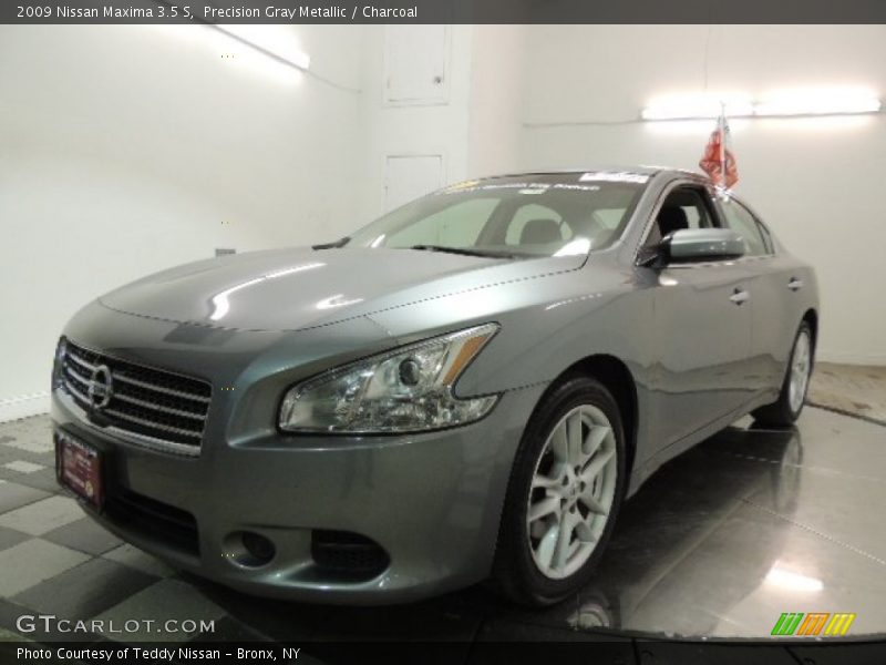 Precision Gray Metallic / Charcoal 2009 Nissan Maxima 3.5 S