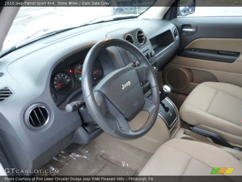 Stone White / Dark Slate Gray 2010 Jeep Patriot Sport 4x4