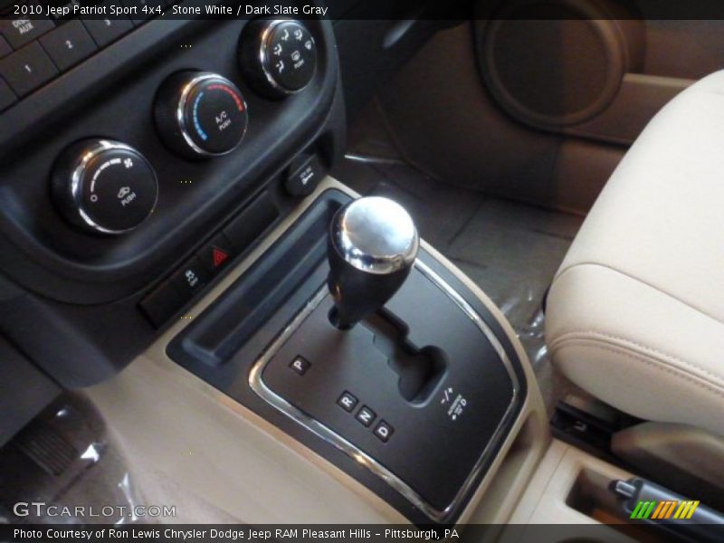 Stone White / Dark Slate Gray 2010 Jeep Patriot Sport 4x4