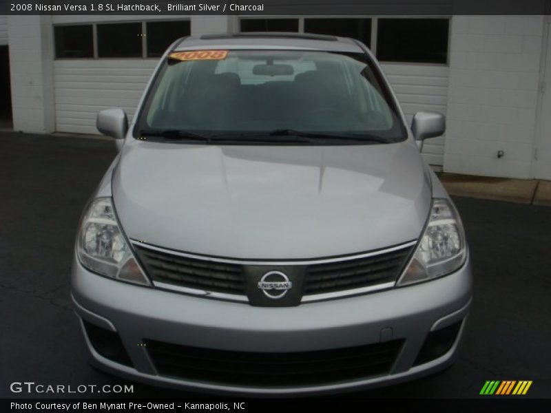 Brilliant Silver / Charcoal 2008 Nissan Versa 1.8 SL Hatchback