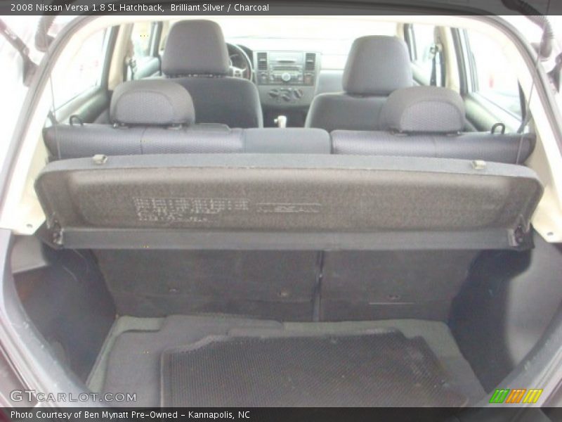 Brilliant Silver / Charcoal 2008 Nissan Versa 1.8 SL Hatchback