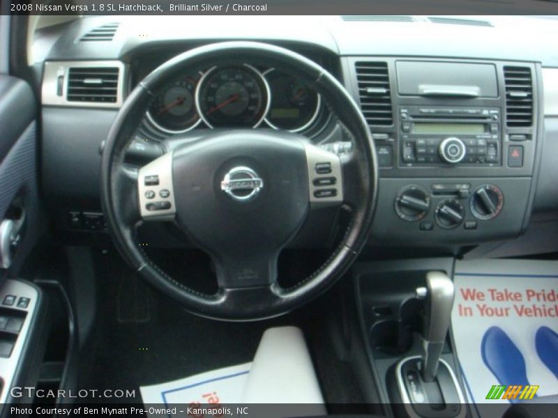 Brilliant Silver / Charcoal 2008 Nissan Versa 1.8 SL Hatchback