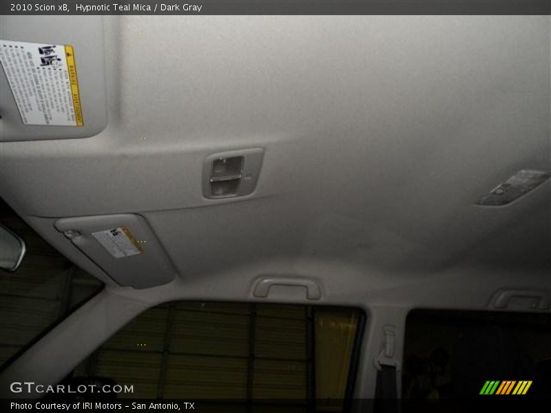 Hypnotic Teal Mica / Dark Gray 2010 Scion xB