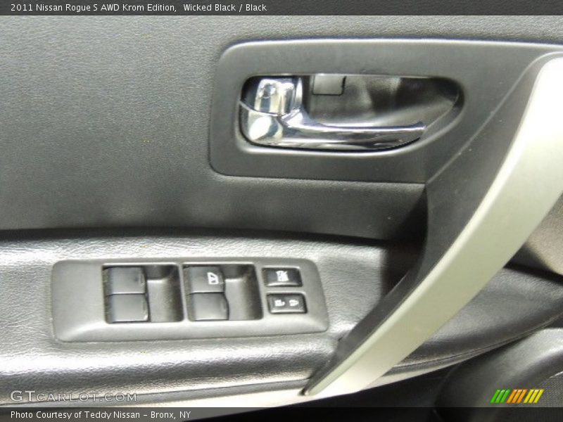 Wicked Black / Black 2011 Nissan Rogue S AWD Krom Edition