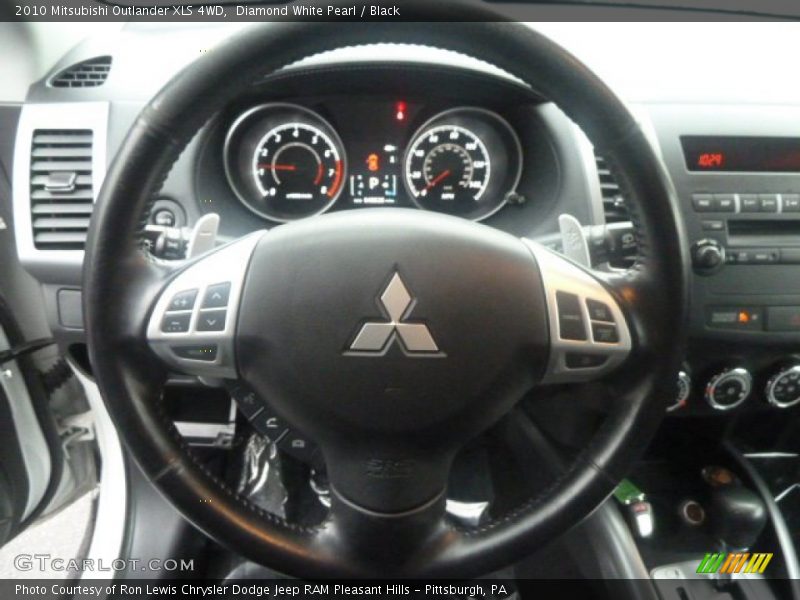 Diamond White Pearl / Black 2010 Mitsubishi Outlander XLS 4WD