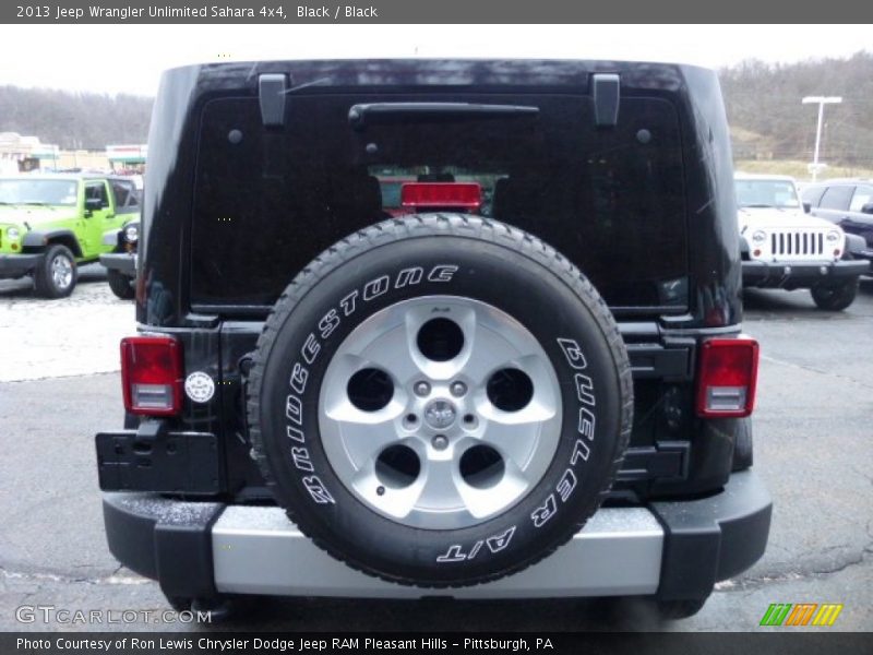 Black / Black 2013 Jeep Wrangler Unlimited Sahara 4x4