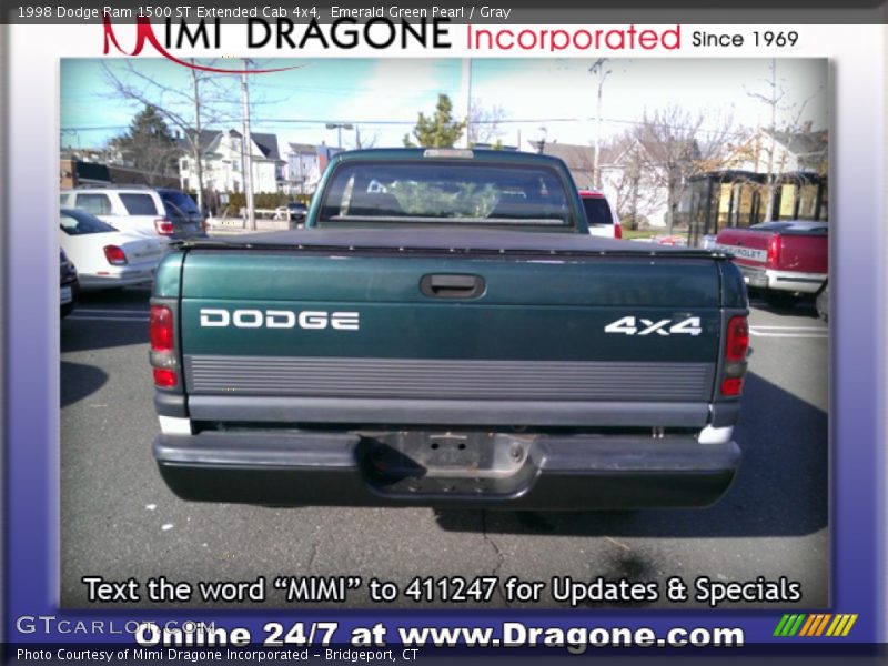 Emerald Green Pearl / Gray 1998 Dodge Ram 1500 ST Extended Cab 4x4