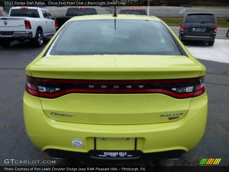 Citrus Peel Pearl Coat / Black/Light Diesel Gray 2013 Dodge Dart Rallye