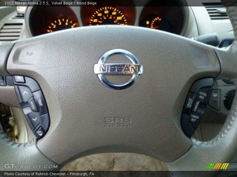Velvet Beige / Blond Beige 2002 Nissan Altima 2.5 S