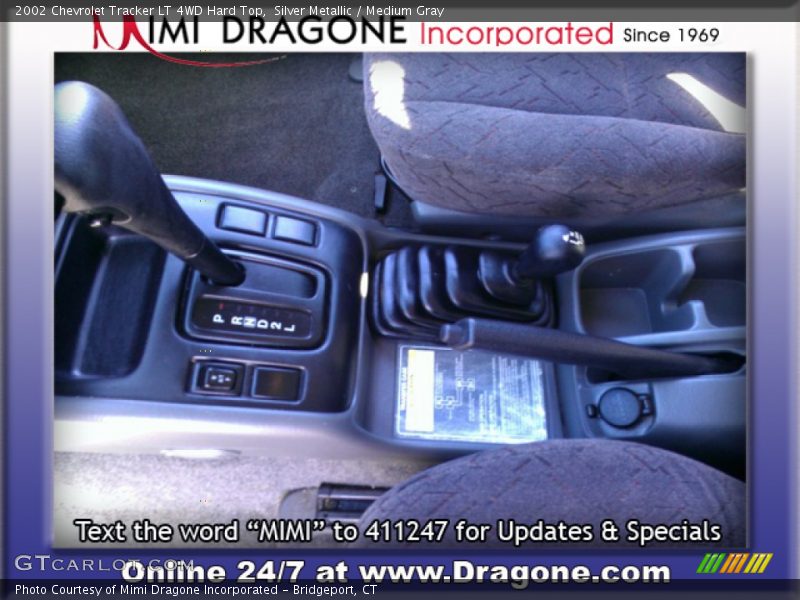 Silver Metallic / Medium Gray 2002 Chevrolet Tracker LT 4WD Hard Top