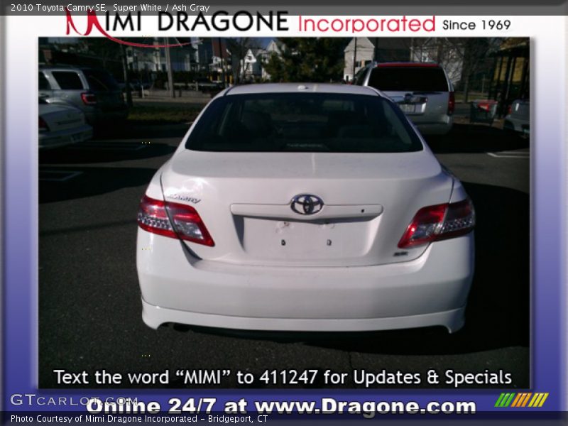 Super White / Ash Gray 2010 Toyota Camry SE