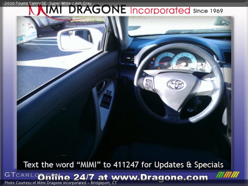 Super White / Ash Gray 2010 Toyota Camry SE