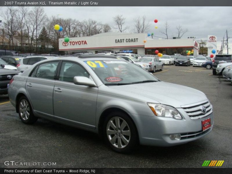 Titanium Metallic / Light Gray 2007 Toyota Avalon XLS
