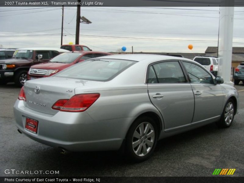Titanium Metallic / Light Gray 2007 Toyota Avalon XLS