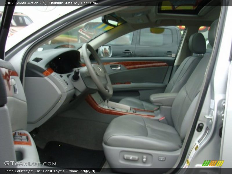 Titanium Metallic / Light Gray 2007 Toyota Avalon XLS