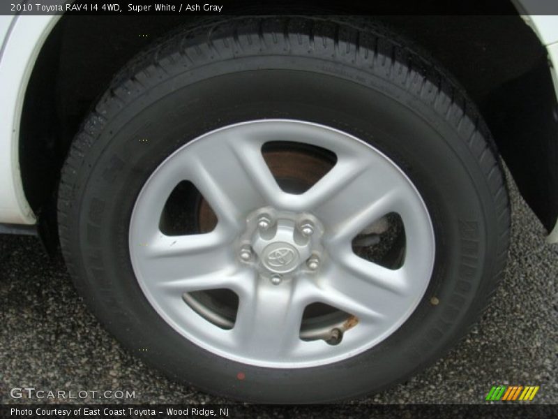 Super White / Ash Gray 2010 Toyota RAV4 I4 4WD