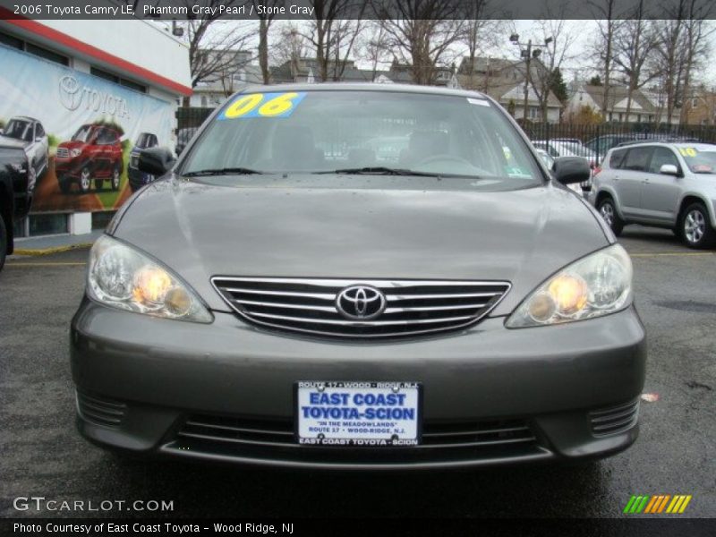 Phantom Gray Pearl / Stone Gray 2006 Toyota Camry LE