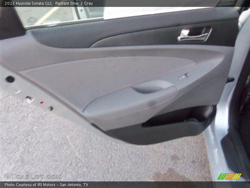 Radiant Silver / Gray 2013 Hyundai Sonata GLS