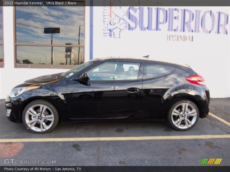 Ultra Black / Black 2013 Hyundai Veloster