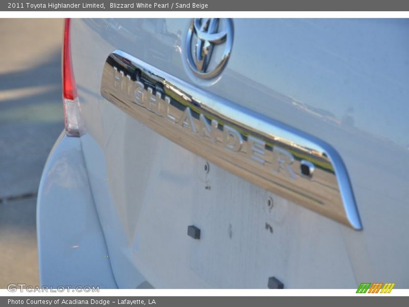 Blizzard White Pearl / Sand Beige 2011 Toyota Highlander Limited